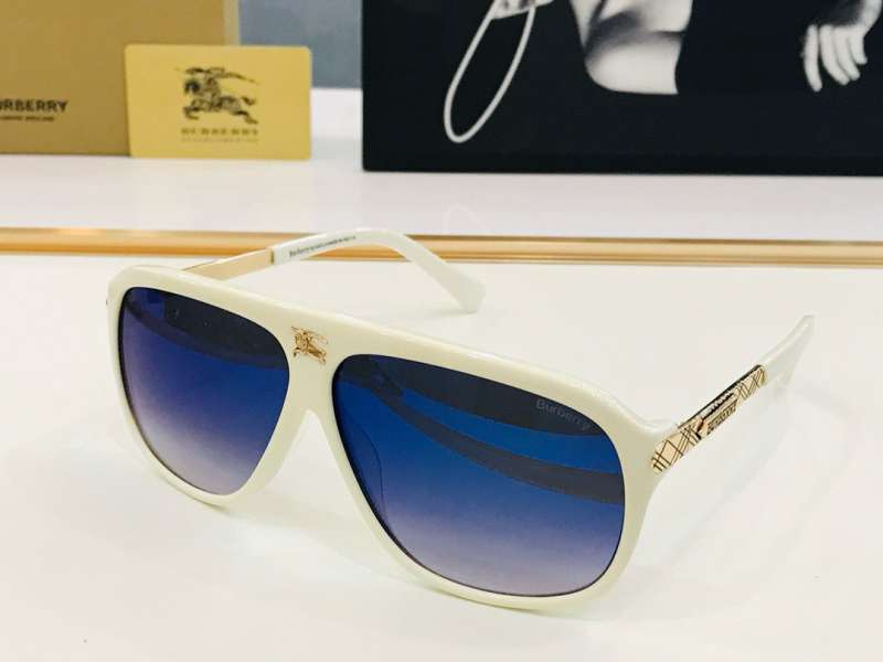Picture of Burberry Sunglasses _SKUfw55830810fw